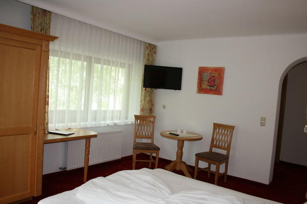 Pension Birkenhof Mayrhofen Exterior foto
